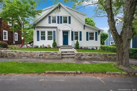18 Ridgeway St, Stamford, CT 06907