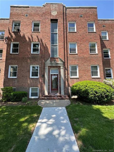 892 Farmington Ave #892A, West Hartford, CT 06119