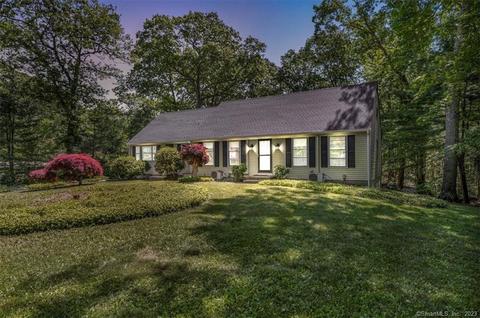 160 Princess Dr, Madison, CT 06443