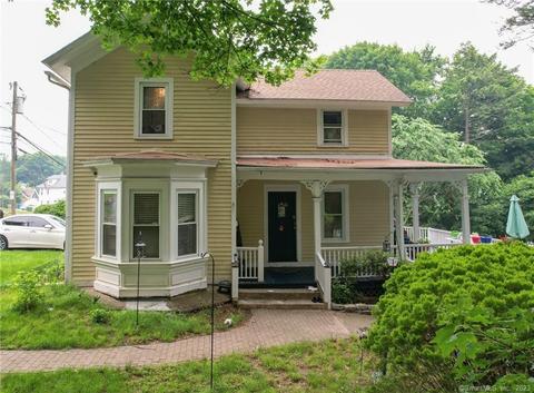 51 Aurora St, Waterbury, CT 06708
