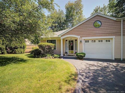 65 Red Cedar Cir #65, Orange, CT 06477