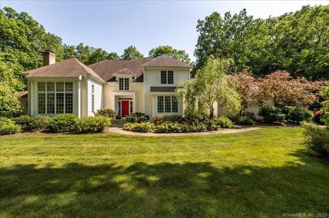 1 Wildflower Ln, Simsbury, CT 06092