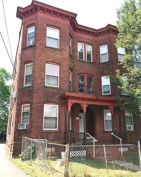 49 Benton St, Hartford, CT 06114