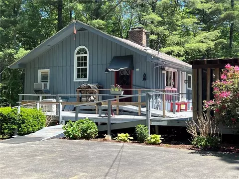 100 Warner Rd, East Haddam, CT 06423