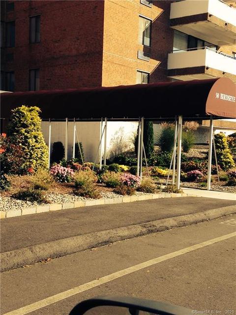 50 Birdseye St #411, Stratford, CT 06615