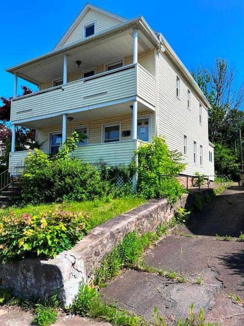 131 Gridley St, Bristol, CT 06010
