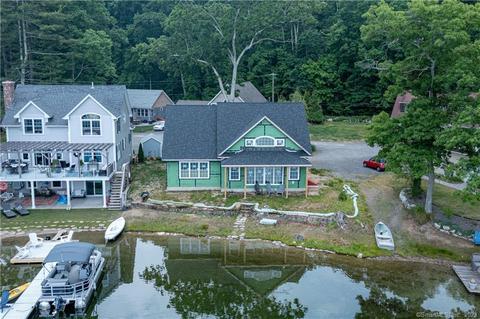 4 Lawton Ln, Killingly, CT 06241