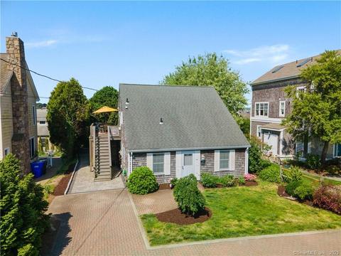 30 Ridge Rd, Groton, CT 06340