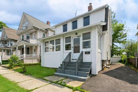272 Pixlee Pl, Bridgeport, CT 06610