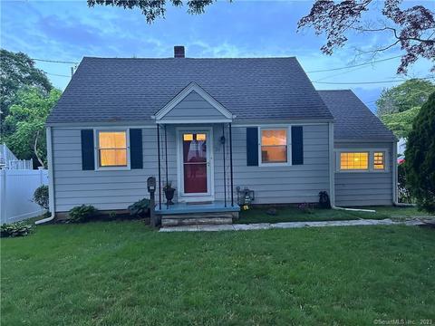 20 Bartlett Ave, Norwalk, CT 06850