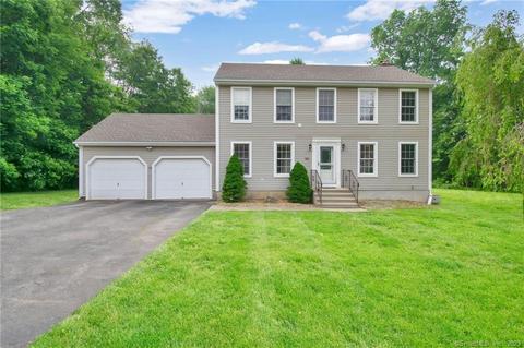 28 Ventura Dr, Colchester, CT 06415