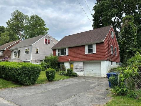 129 Pitt St, Bridgeport, CT 06606