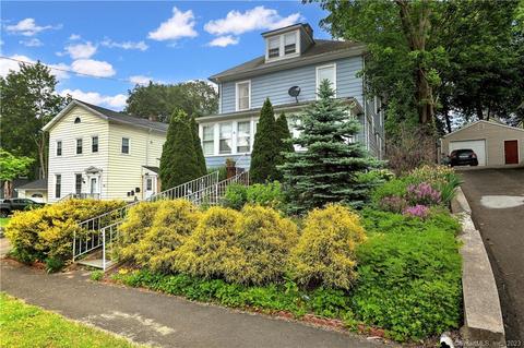 61 Jefferson Ave, Danbury, CT 06810