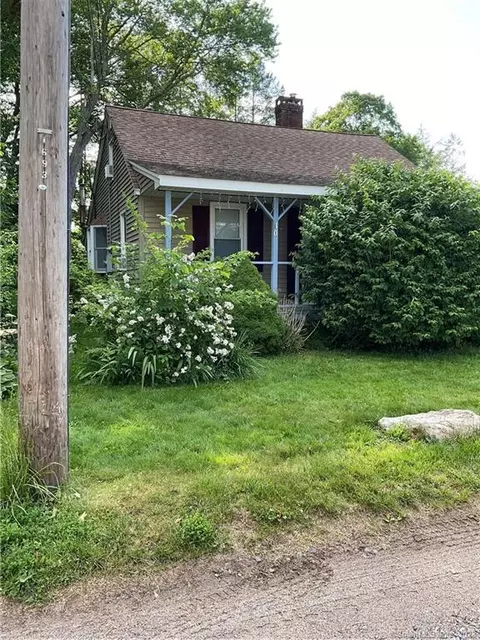 10 North Rd, Bolton, CT 06043