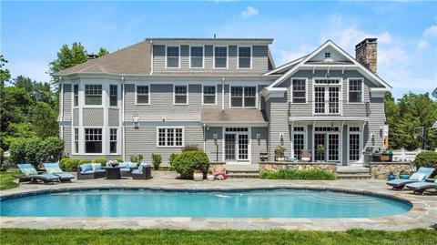 4 Winker Ln, Westport, CT 06880