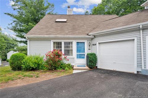 1301 Briarwood Ct #1301, Rocky Hill, CT 06067
