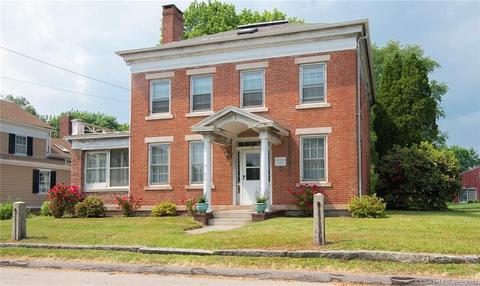 33 Church St, Stonington, CT 06378