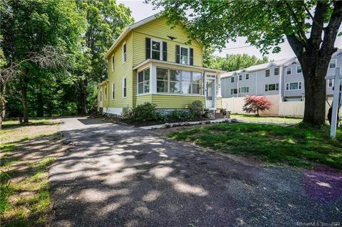 64 Webb St, Meriden, CT 06451