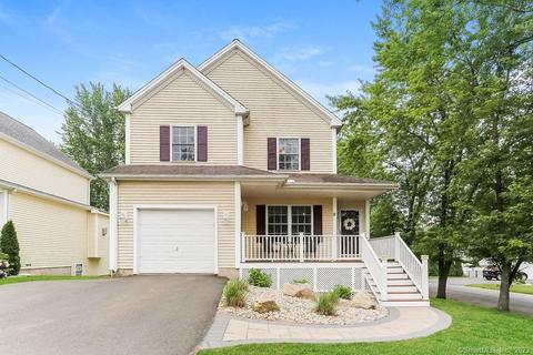 9 Welcome St, Wallingford, CT 06492