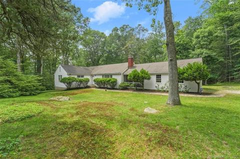 90 Saint Johns Rd, Wilton, CT 06897