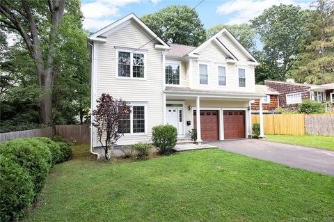 35 White Birch Ln, Stamford, CT 06905