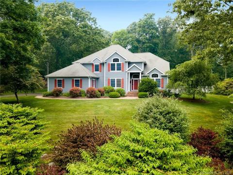 21 High Ridge Dr, Stonington, CT 06379