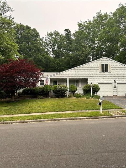 103 Barton Rd, Milford, CT 06460