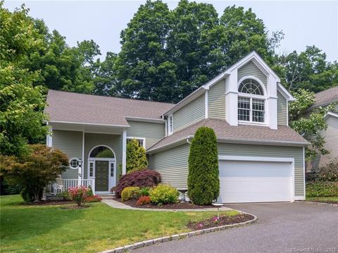 12 Wilton Hls, Wilton, CT 06897