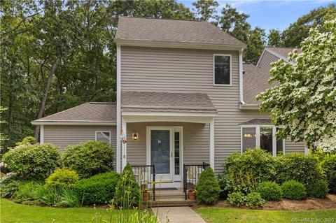 1 Laurel Dr #1, Old Lyme, CT 06371