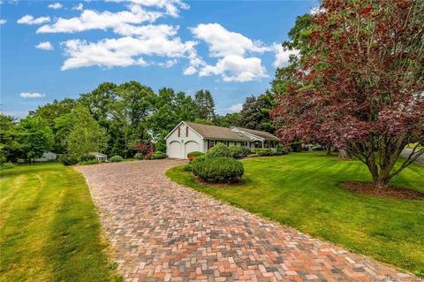 37 Erie St, Manchester, CT 06040