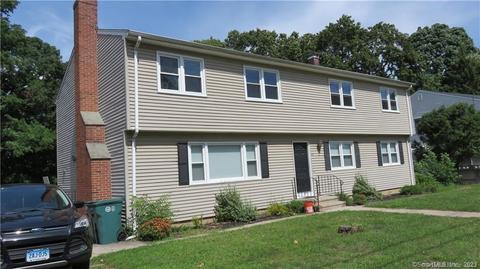 47 High Top Cir, Hamden, CT 06514