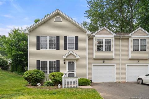109 Center St #1-1, East Haven, CT 06513