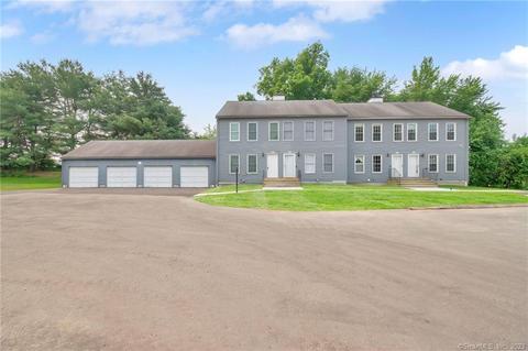 11 Riverview Dr #D, East Windsor, CT 06088