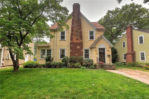30 Elgin St, Hamden, CT 06517