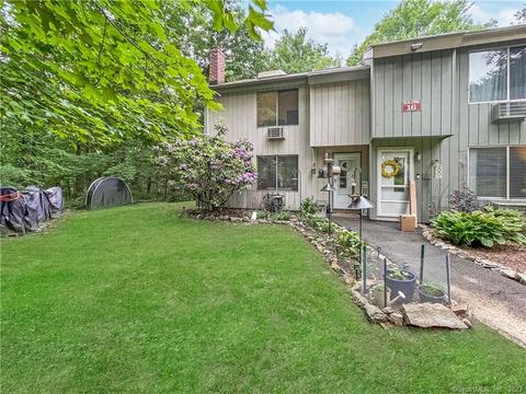 25 Polpis Ln #25, Guilford, CT 06437