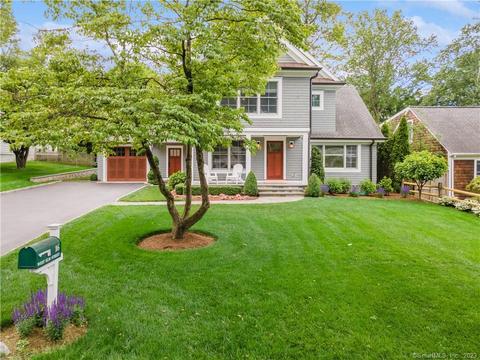 16 W Elm St, Darien, CT 06820