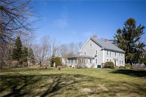 276 Scotland Rd, Norwich, CT 06360
