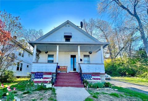 89 Pine St, Torrington, CT 06790 photo 1