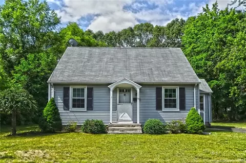 22 Monroe St, North Haven, CT 06473