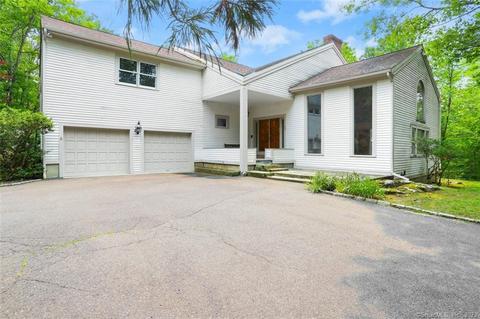 52 Old Kingdom Rd, Wilton, CT 06897
