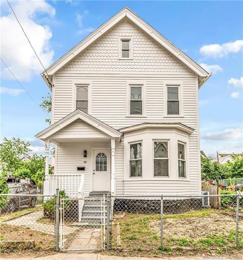 39 Lee Ave, Bridgeport, CT 06605