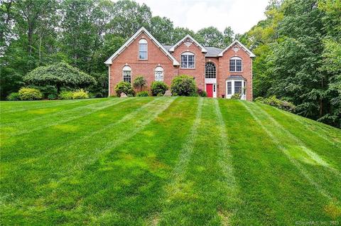 209 Feldspar Rdg, Glastonbury, CT 06033