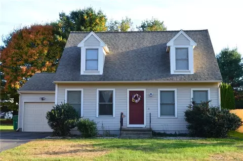30 Austin Cir #30, South Windsor, CT 06074