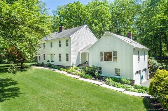 94 Cains Hill Rd, Ridgefield, CT 06877