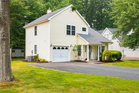 52 Fitch Meadow Ln #52, South Windsor, CT 06074
