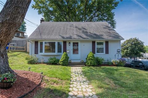 10 Ridgefield Rd, Enfield, CT 06082