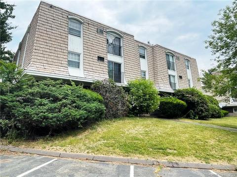 1218 Middle West Tpke #A, Manchester, CT 06040