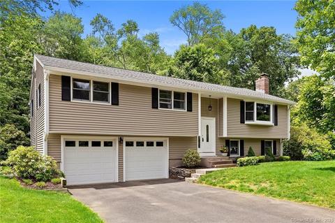 168 Edgewood Dr, South Windsor, CT 06074