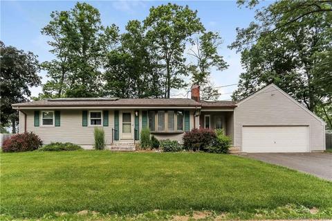 19 Florence Ln, Plainville, CT 06062