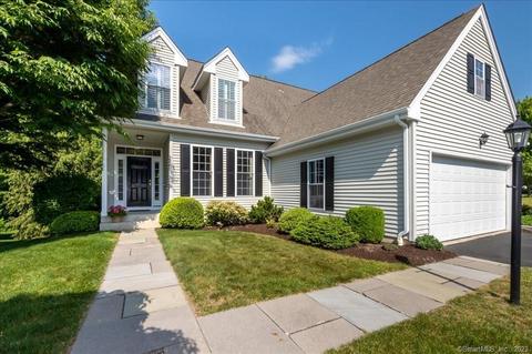 16 Kenington Rd #16, Avon, CT 06001